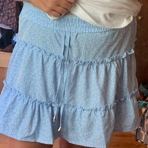 Light blue flowy summer skirt with strings
